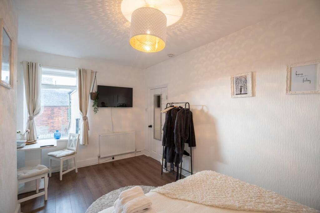 Phenix Central - Huge 3 Bed, Super Equipped Apartment. 카디프 외부 사진