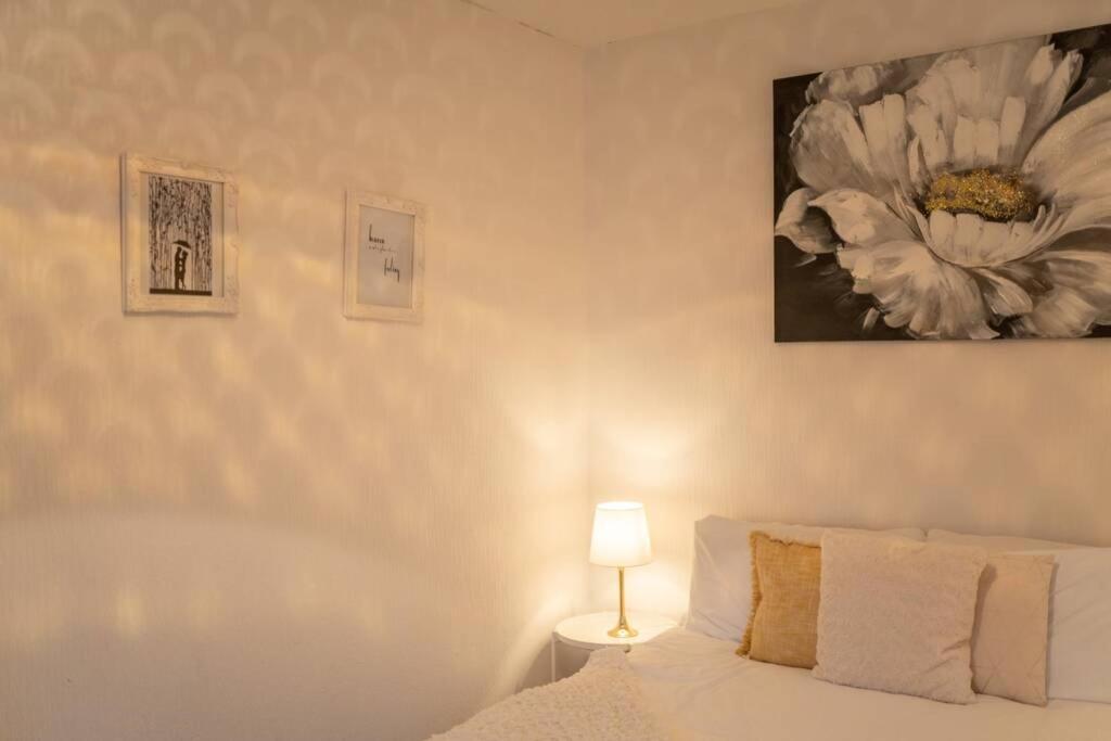 Phenix Central - Huge 3 Bed, Super Equipped Apartment. 카디프 외부 사진