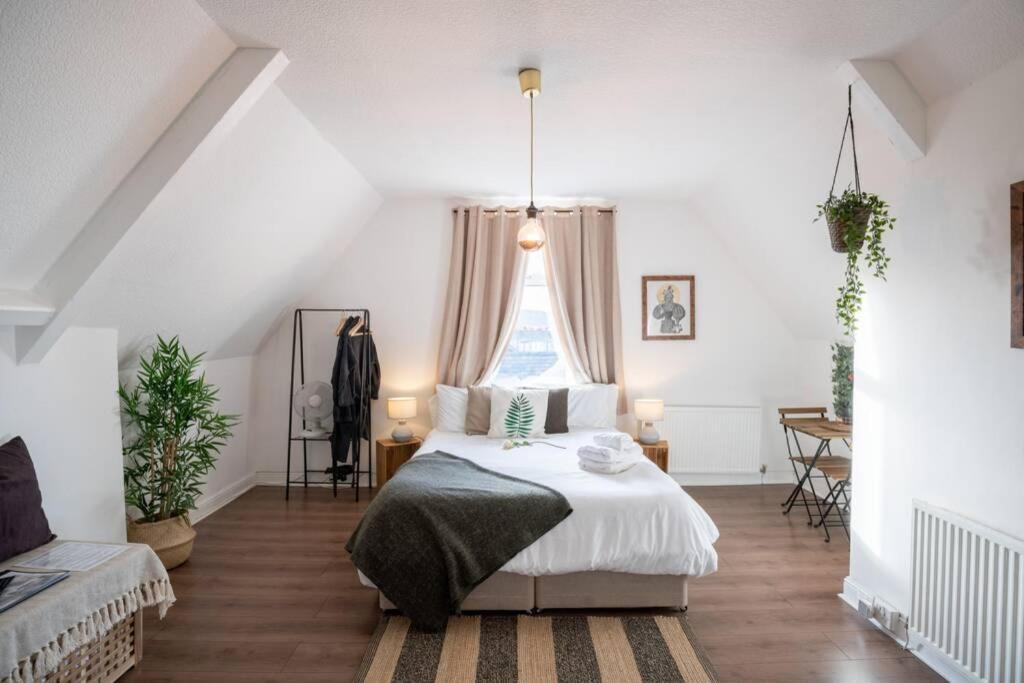 Phenix Central - Huge 3 Bed, Super Equipped Apartment. 카디프 외부 사진
